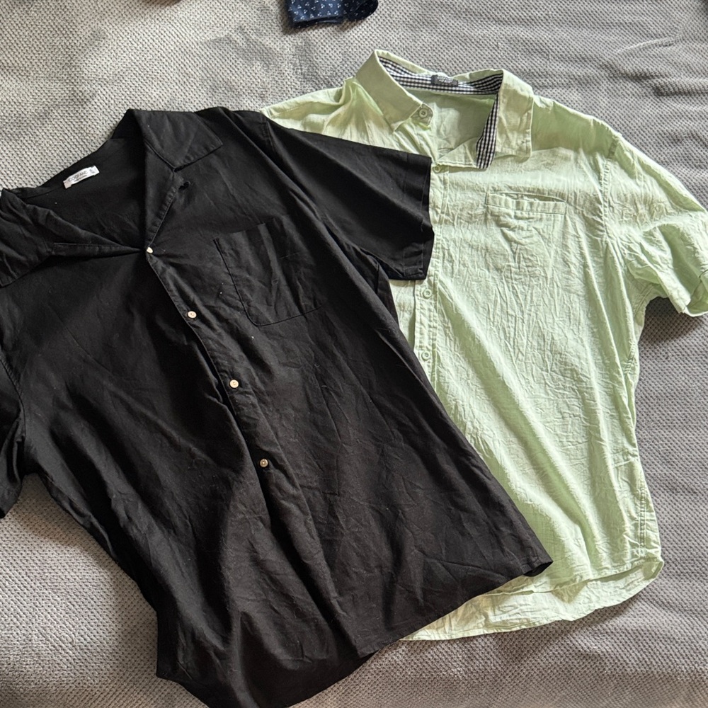 Men's Black and Light Green Short Sleeve Shirts